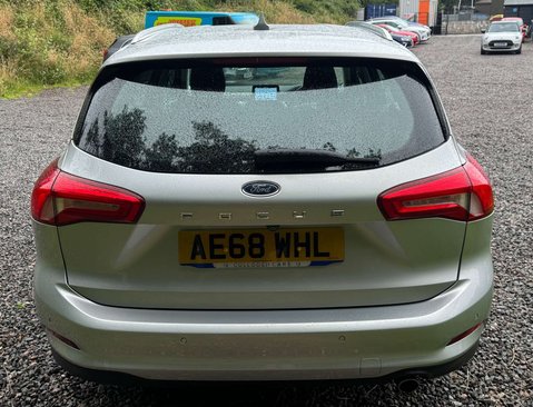 Ford Focus 1.0 Focus Titanium Auto 5dr 7