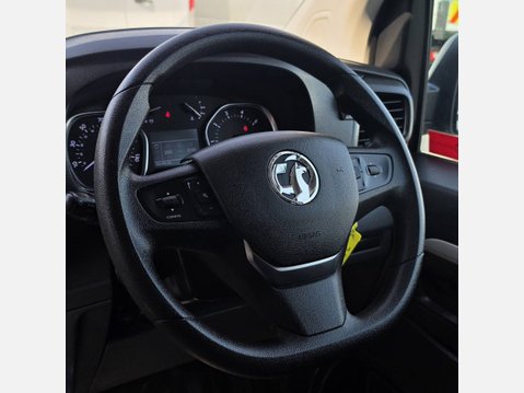 Vauxhall Vivaro SPORTIVE 3100 L2 H1 6 SEATER KOMBI 2.0D 120ps EU6 10