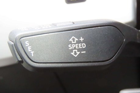 Audi A4 2.0 TDI 35 S line Estate 5dr Diesel S Tronic Euro 6 (s/s) (163 ps) 14