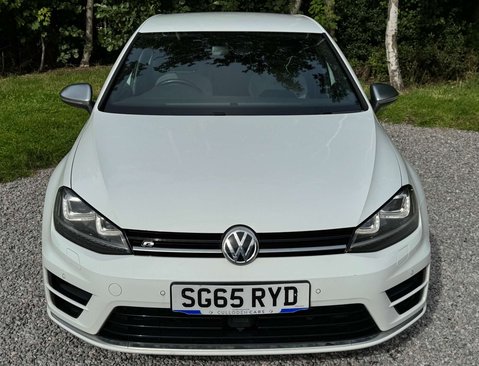 Volkswagen Golf 2.0 Golf R 4WD 5dr 12