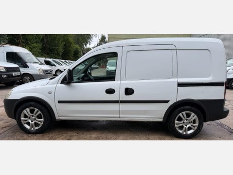 Vauxhall Combo 1.3 CDTi 1700 16v Panel Van 3dr Diesel Manual (134 g/km, 69 bhp) 19