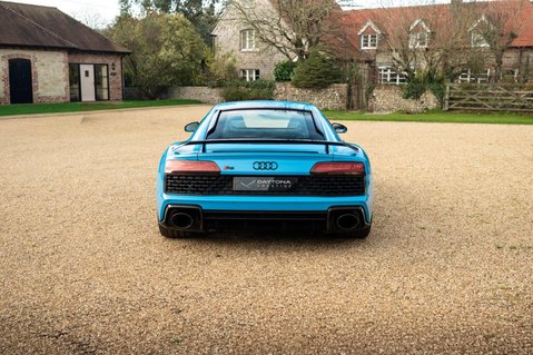 Audi R8 5.2 FSI V10 Performance Carbon Black Coupe 2dr Petrol S Tronic quattro Euro 10