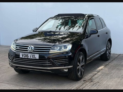 Volkswagen Touareg 3.0 Touareg V6 R-Line TDI BlueMotion Technology Auto 4WD 5dr 26