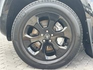 Land Rover Defender 90 D300 Hard Top X-Dynamic HSE 37