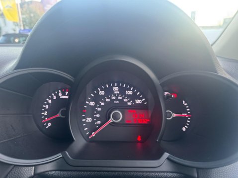 Kia Picanto 1.0 1 Air Euro 5 5dr 12