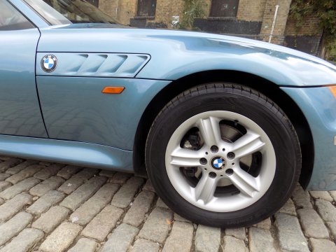 BMW Z3 (E46) 2.2i Roadster 75