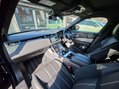 Land Rover Range Rover Velar 3.0 Range Rover Velar R-Dynamic SE D MHEV Auto 4WD 5dr 5