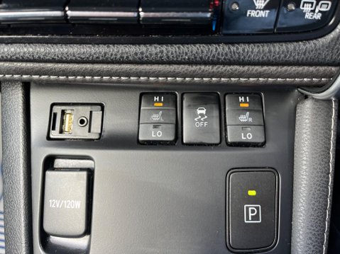 Toyota Auris 1.8 VVT-h Excel Touring Sports CVT Euro 6 (s/s) 5dr 13