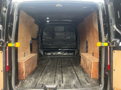 Ford Transit Custom 2.0 Transit Custom 300 Limited EcoBlue 5dr 31