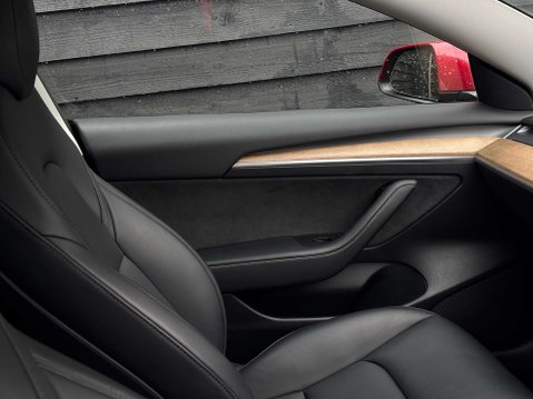 Tesla Model 3 Model 3 Long Range AWD 4WD 4dr 28
