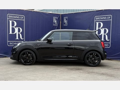 Mini Hatch 2.0 Cooper S Sport Hatchback 3dr Petrol Steptronic Euro 6 (s/s) (192 ps) 8