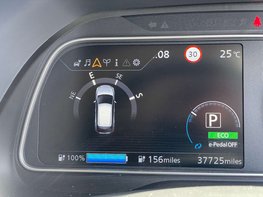 Nissan LEAF Leaf Tekna 5dr 110kw 39kwh (Automatic) 24