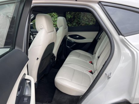 Jaguar E-Pace 2.0 D180 R-Dynamic HSE Auto AWD Euro 6 (s/s) 5dr 72