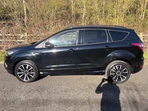Ford Kuga ST-LINE TDCI 11