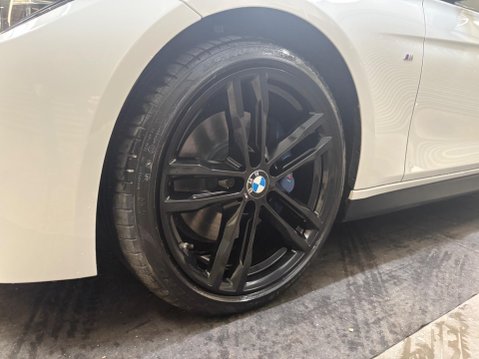 BMW 3 Series 2.0 320i M Sport Shadow Edition Auto Euro 6 (s/s) 4dr 45