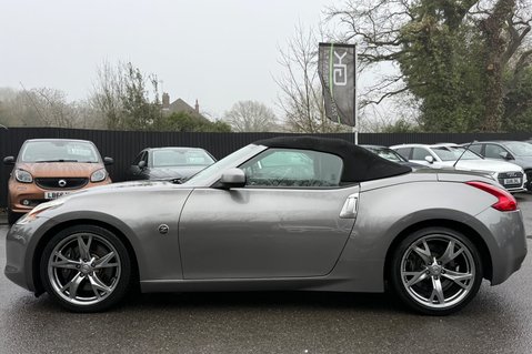 Nissan 370Z V6 GT AUTOMATIC ROADSTER - VERY RARE AUTO CONVERTIBLE 12
