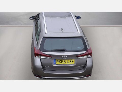 Toyota Auris 1.6 D-4D Business Edition Touring Sports 5dr Diesel Manual Euro 6 (s/s) (11 7