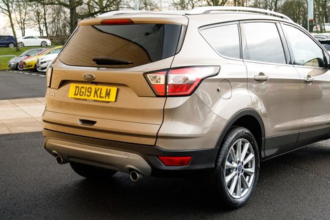 Ford Kuga TITANIUM EDITION 8