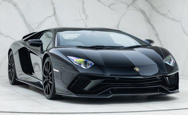 Lamborghini Aventador S LP 740-4 8