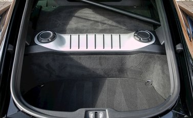 Porsche Cayman GT4 25