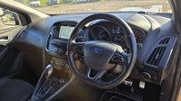 Ford Focus 1.0T EcoBoost ST-Line Hatchback 5dr Petrol Auto Euro 6 (s/s) (125 ps) 43