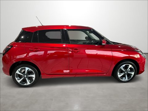 Suzuki Swift 1.2 Mild Hybrid Ultra 7