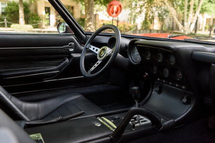 Lamborghini Miura P400 SV 29