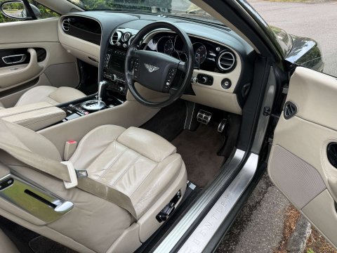 Bentley Continental 6.0 Continental GTc Auto 4WD 2dr 17