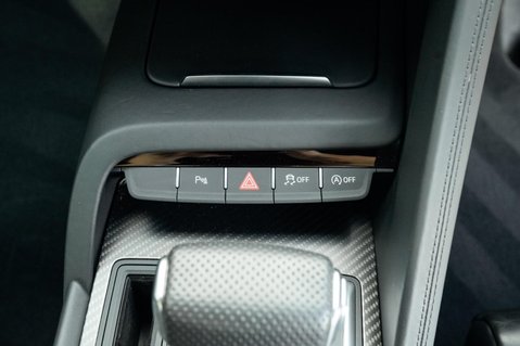 Audi R8 5.2 FSI V10 Plus S Tronic quattro Euro 6 (s/s) 2dr 35