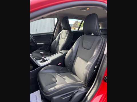 Volvo V60 1.6 V60 R-Design Drive S/S 5dr 17