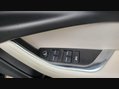 Jaguar XE R-DYNAMIC S 23