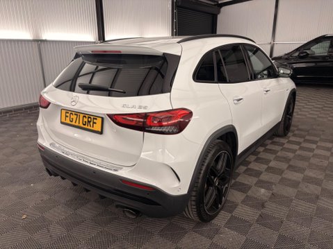 Mercedes-Benz GLA 2.0 GLA35 AMG (Premium) 8G-DCT 4MATIC Euro 6 (s/s) 5dr 55
