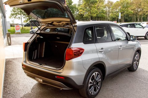 Suzuki Vitara SZ5 BOOSTERJET MHEV 28