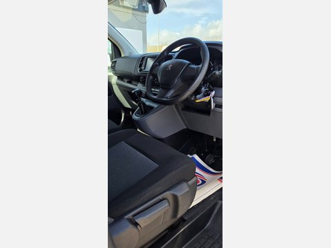 Peugeot Expert POFESSIONAL PREMIUM 1000 L2 H1 1.5 HDI 100ps EU6 7