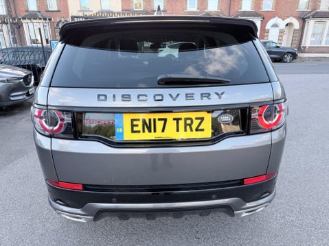 Land Rover Discovery Sport 2.0 TD4 HSE Dynamic Lux Auto 4WD Euro 6 (s/s) 5dr 4