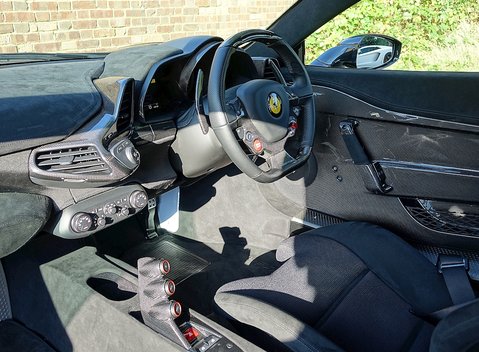 Ferrari 458 Speciale 12