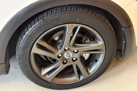 Volvo C30 1.6D DRIVe SE Sports Coupe 3dr Diesel Manual Euro 5 (s/s) (115 ps) 56