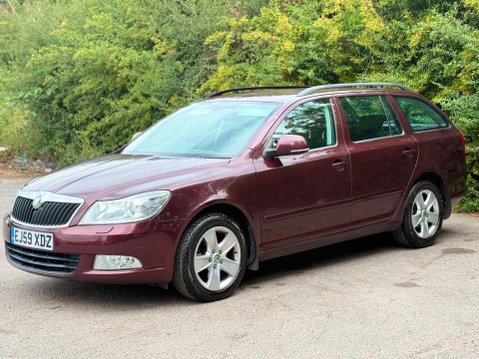 Skoda Octavia 1.6 TDI Elegance Euro 5 5dr 2