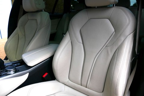 BMW 5 Series 2.0 520d xDrive M Sport Auto 4WD 5dr 5