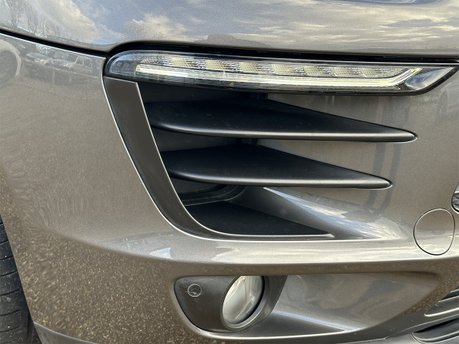 Porsche Macan D S PDK 21