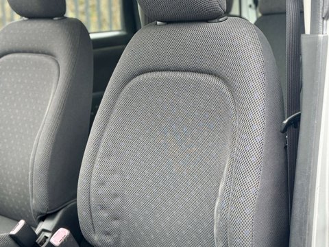 Toyota Yaris Verso 1.3 Yaris Verso T3 Auto 5dr 47