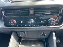 Nissan Qashqai 1.3 Qashqai Acenta Premium DiG-T MHEV 5dr 45