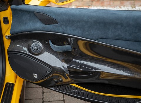 Ferrari 488 Pista Spider 23