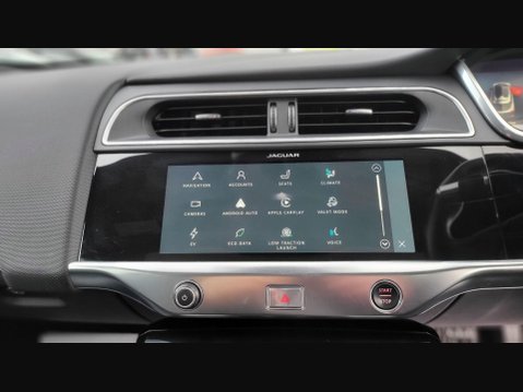 Jaguar I-Pace BLACK 32