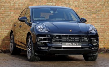 Porsche Macan Turbo 1
