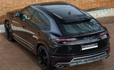 Lamborghini Urus 9