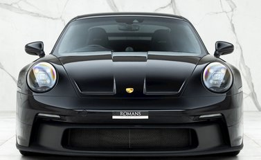 Porsche 911 (992) GT3 4