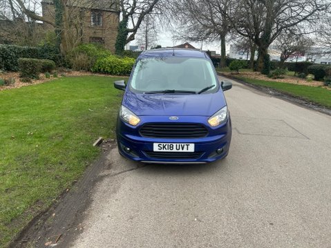 Ford Transit Courier SPORT TDCI 3