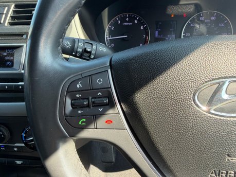 Hyundai i20 MPI SE BLUE DRIVE 11