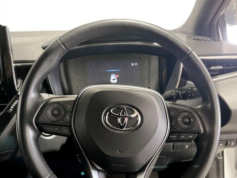 Toyota Corolla 1.8 VVT-h Design Hatchback 5dr Petrol Hybrid CVT Euro 6 (s/s) (122 ps) Air 13